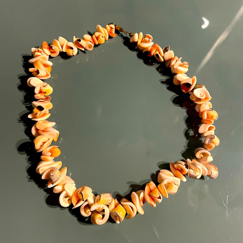 Real Pink Shells Romantic Necklace Excellent Condition